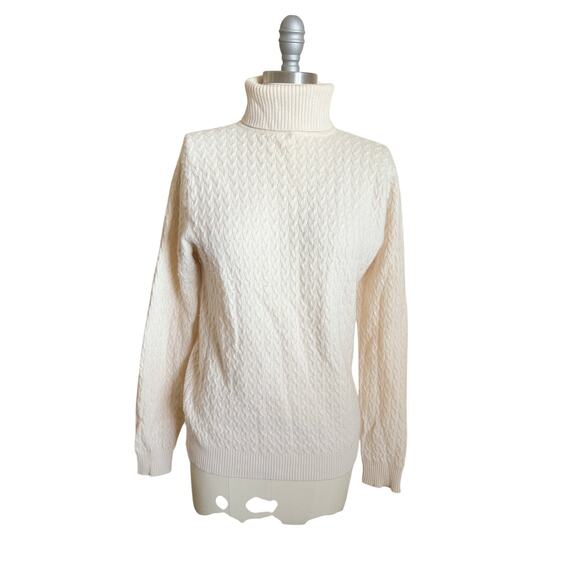 Kirkland Signature 100% Cashmere Sweater Women’s Small Cream Turtleneck Knit S - Picture 1 of 6